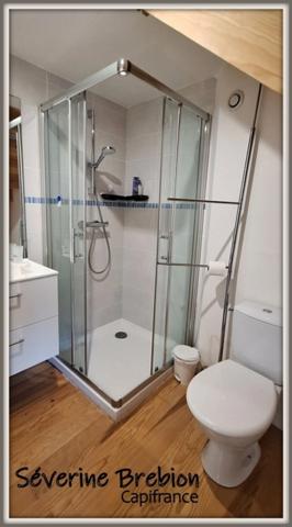 🏡 Maison en pierre de 166 m² avec ancien moulin et terrain de 1,8 hectare à Saint-Rémy-sur-Durolle