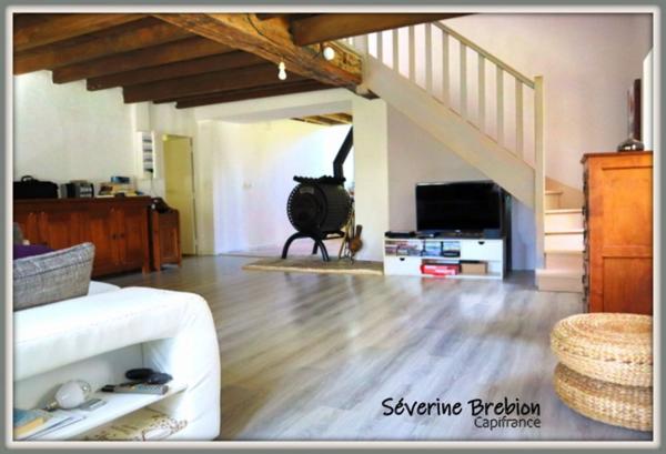 🏡 Maison en pierre de 166 m² avec ancien moulin et terrain de 1,8 hectare à Saint-Rémy-sur-Durolle