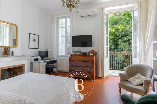 Marseille 8ème, Appartement 2 Chambres -  162 m² à vendre