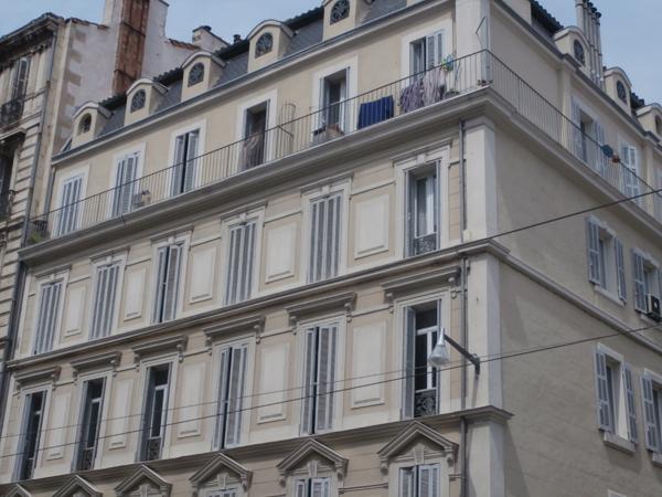 A louer Appartement de type 4 à Marseille 13006 Rue de Rome