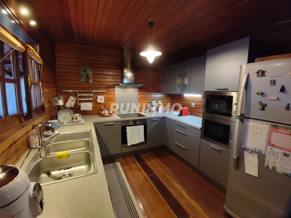 Villa Sainte Suzanne 5 pièce(s) 115 m2 Nos conseillers vous accompagnent dans votre projet immobilier