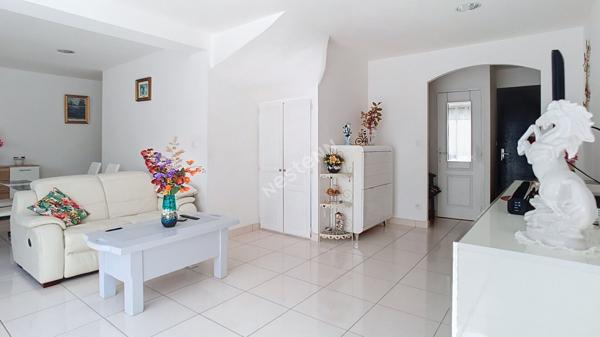 Maison Sausset Les Pins proche du bord de mer et des commodités