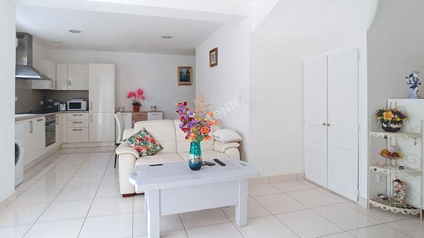 Maison Sausset Les Pins proche du bord de mer et des commodités