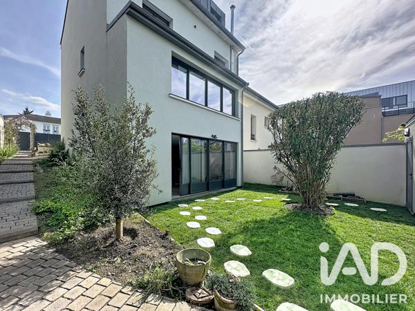 Maison à vendre 6 pièces 206,47 m² Rueil-Malmaison