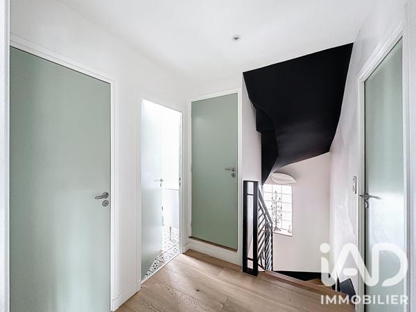 Maison à vendre 6 pièces 206,47 m² Rueil-Malmaison
