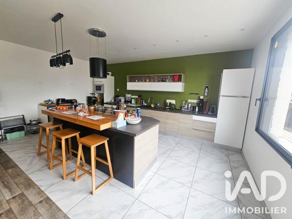 Maison à vendre 7 pièces 172 m² Montauban-de-Bretagne
