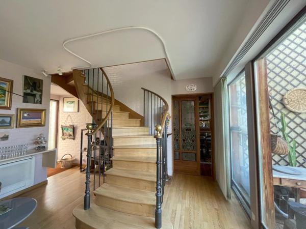 Immobilier Besançon (25000) – Maison 180m2 – 480 000 €