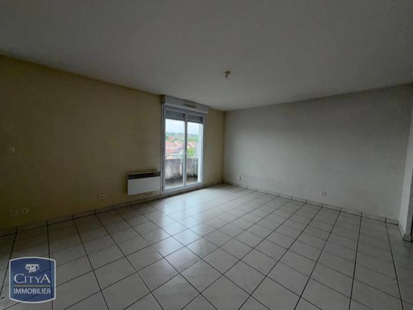 Appartement à louer 2 pièces 48.91m² Cusset (03300)