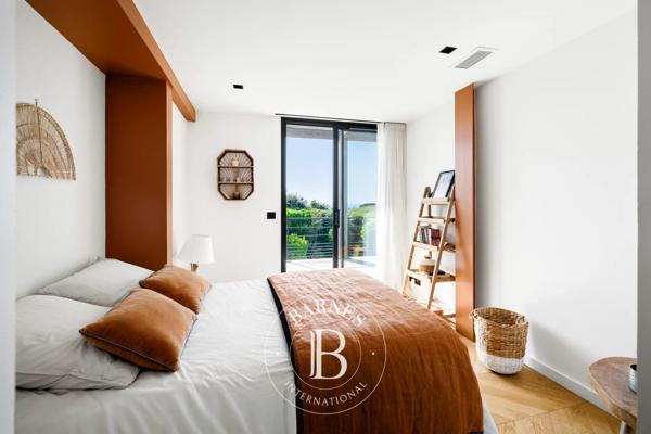 Anglet, Maison 6 Chambres -  367 m² à vendre