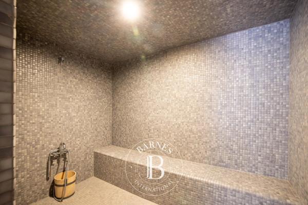 Anglet, Maison 6 Chambres -  367 m² à vendre