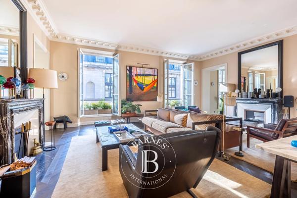 Paris 1er, Appartement 4 Chambres -  191 m² à vendre