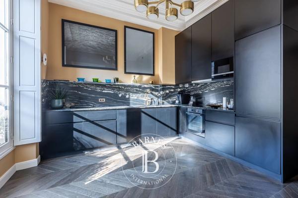 Paris 1er, Appartement 4 Chambres -  191 m² à vendre