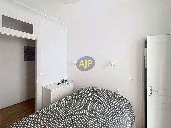 Appartement à vendre Paris 15eme - 2 pièces, 35m² avec 1 chambre(s) à 395 000€ - AJP Immobilier Paris 15 - Agence Pernet