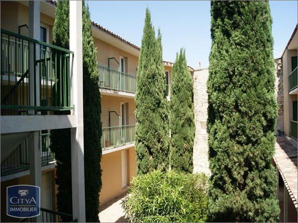 Appartement à louer 1 pièce 19.54m² Nîmes (30900)