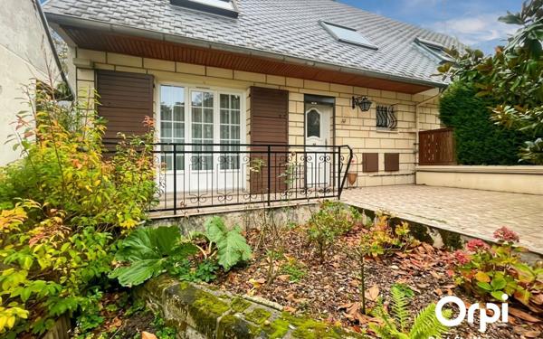 Maison à vendre    4 pièces •  Fleurines