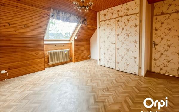 Maison à vendre    4 pièces •  Fleurines