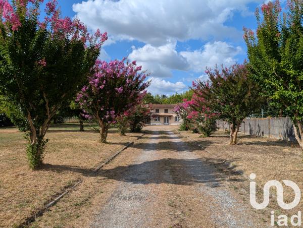 Maison à vendre 6 pièces 180 m² Saint-André-de-Cubzac