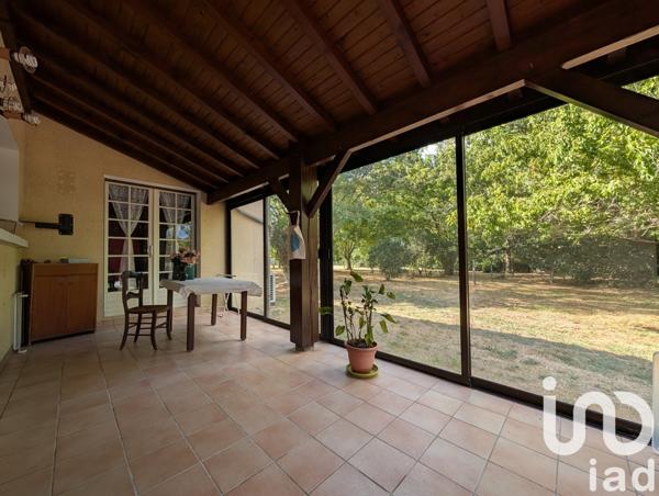 Maison à vendre 6 pièces 180 m² Saint-André-de-Cubzac