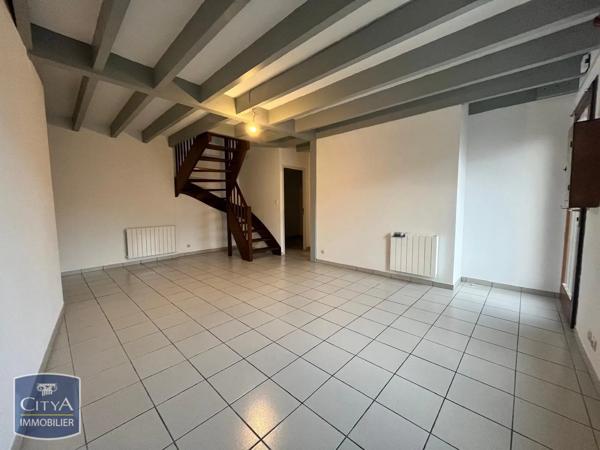 Maison à louer 4 pièces 70.04m² Neuville-de-Poitou (86170)