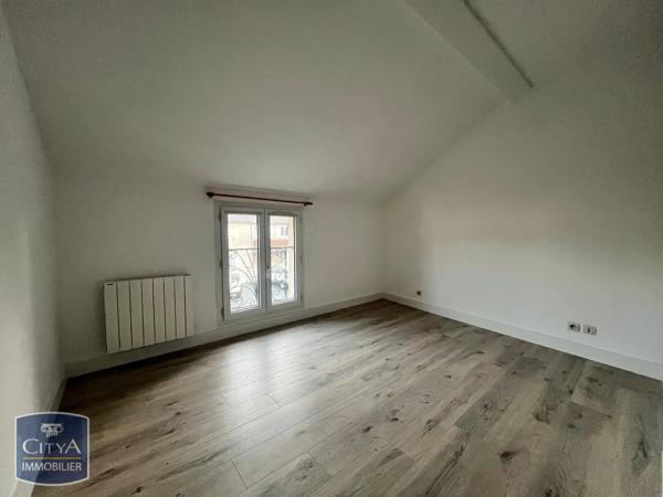 Maison à louer 4 pièces 70.04m² Neuville-de-Poitou (86170)
