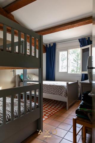 LE MONTAIGUET - MAISON 160M2 - T7 - GARAGE - PISCINE - PARC 5000M2 - 1 020 000