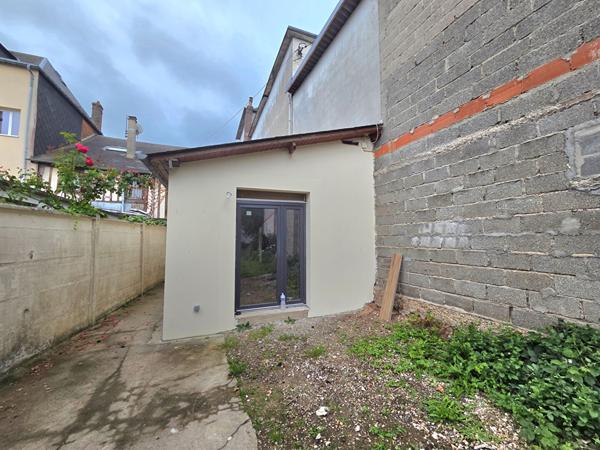Immeuble  4 lots Bourg Achard centre
