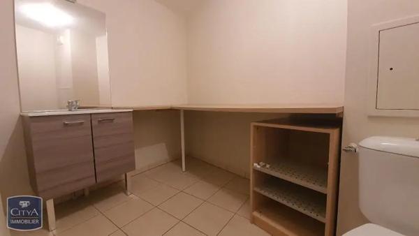 Appartement à louer 3 pièces 68.2m² Chartres (28000)