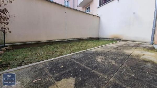 Appartement à louer 3 pièces 68.2m² Chartres (28000)