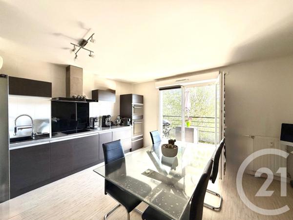 Appartement F4 à vendre  4 pièces - 73 m2 CLAYE SOUILLY - 77