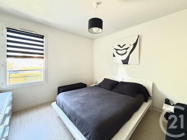 Appartement F4 à vendre  4 pièces - 73 m2 CLAYE SOUILLY - 77