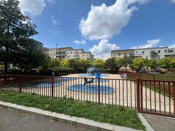 Appartement Bobigny 3 pièce(s) 67 m2