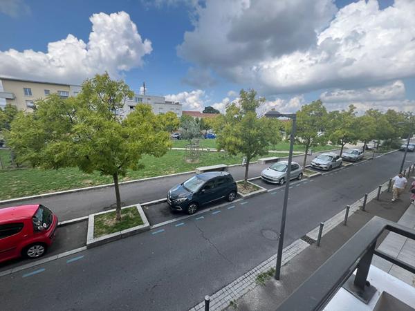 Appartement Bobigny 3 pièce(s) 67 m2