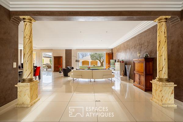 Maison de plain pied avec piscine