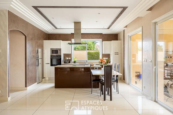 Maison de plain pied avec piscine