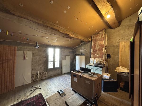 Centre Alzonne, sur la Promenade, maison de village de charme Alzonne (11170)