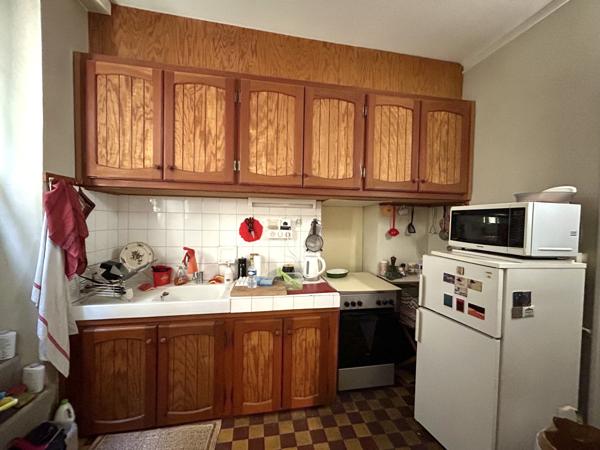 Centre Alzonne, sur la Promenade, maison de village de charme Alzonne (11170)