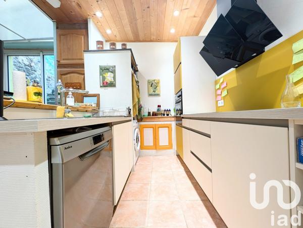 Maison de village 5 pièces de 100 m² à Latour-de-France (66720)