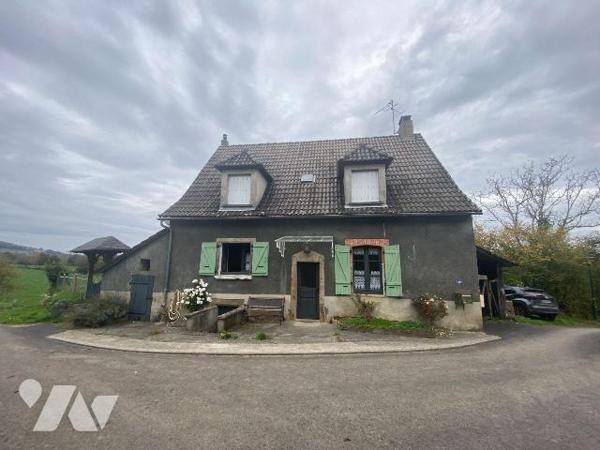A vendre, à Jaleyrac (CANTAL), dans un petit hameau calme et verdoyant, sans vis à vis mais à p...