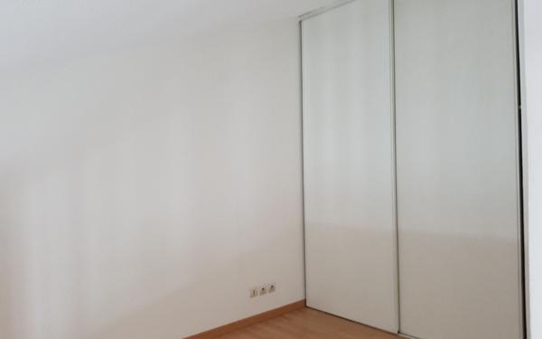 Appartement à louer    2 pièces •  Nîmes