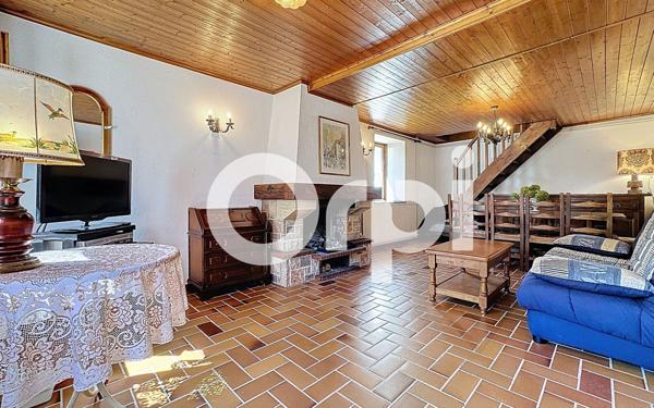 Maison à vendre    5 pièces • 88 m2 La Tour