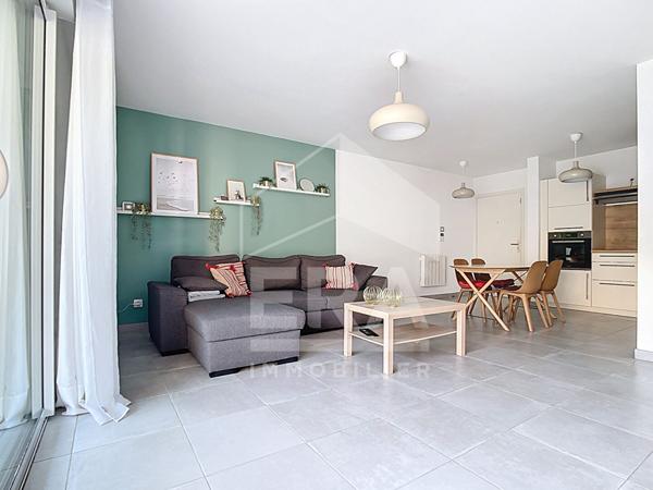 MARSEILLE 8EME - APPARTEMENT T3 - PROCHE PLAGES, CALME & GRAND EXTERIEUR - QUARTIER VIEILLE CHAPELLE / BONNEVEINE