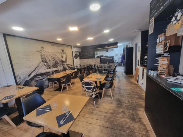 LA COTINIERE ILE D'OLÉRON (17), A Vendre emplacement N°1, Fonds commerce Restaurant renommé, EBE important