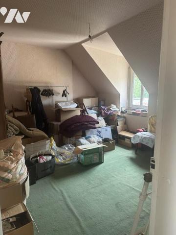 Jolie maison bourgeoise à vendre sur la commune de SAINT LAURENT BLANGY située à 10 mn à pieds ...
