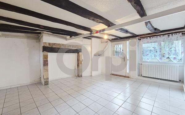 Maison à vendre    3 pièces •  Terrasson-Lavilledieu