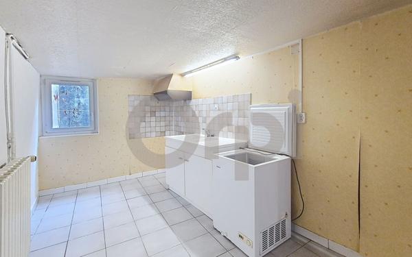 Maison à vendre    3 pièces •  Terrasson-Lavilledieu