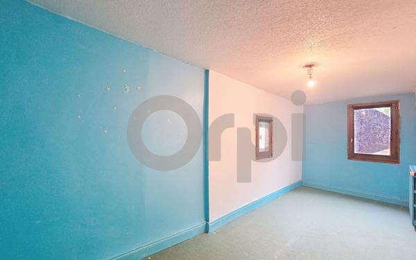 Maison à vendre    3 pièces •  Terrasson-Lavilledieu