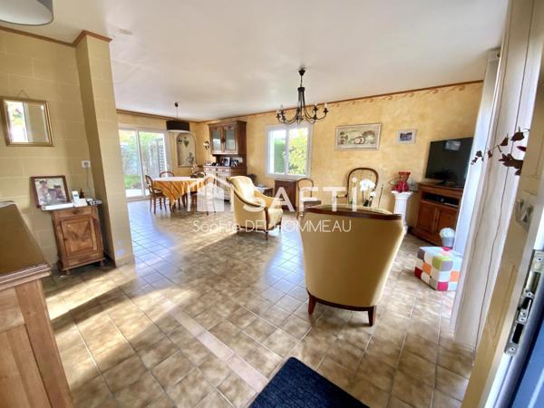 Maison plain pied 3 chambres, garage et jardin clos