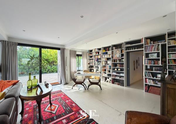 Maison 5 pièce(s) 3 chambre(s) 208 m²