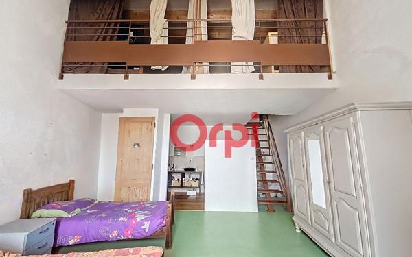 Maison à vendre    5 pièces •  Sommières