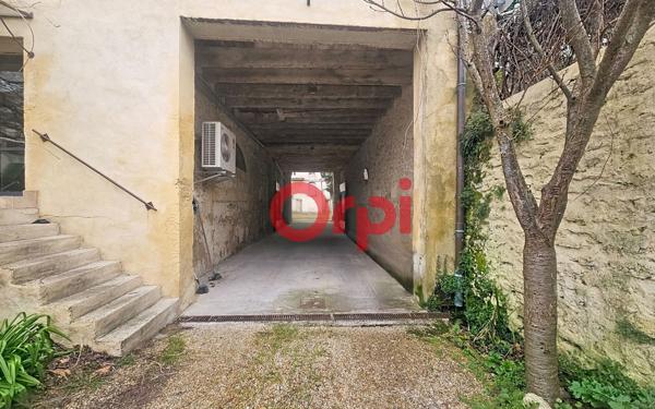 Maison à vendre    5 pièces •  Sommières